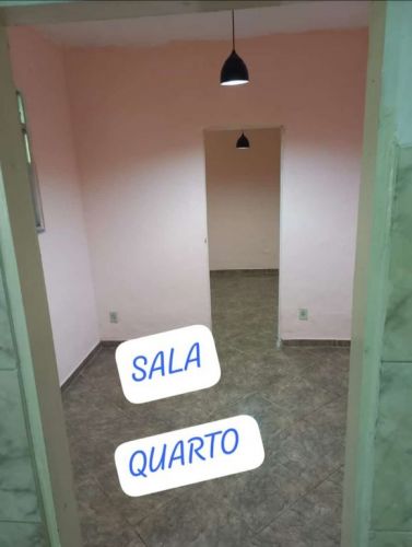 Alugo casa bairro olaria  724217