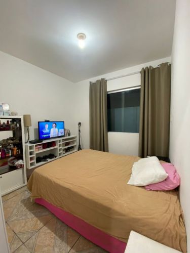 Apartamento estilo casa 2 dormitórios Campeche 725544