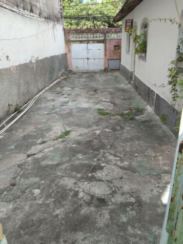 Atenção Pilares   Vendo uma ótima casa de vila com apenas 4 casas .  Ótima localização: Próximo a condução para todo Rio de Janeiro Metrô  Estação Ferroviária. Todo comércio e norte shopping . 730713