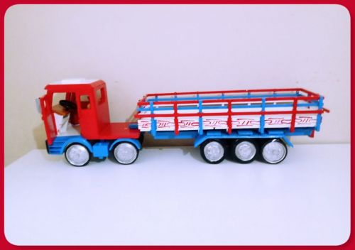 Carreta De Brinquedo Trucada Em Madeira 723609