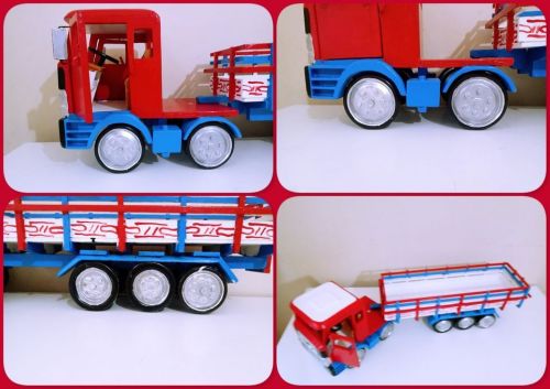 Carreta De Brinquedo Trucada Em Madeira 723616