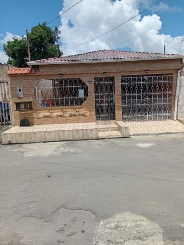 Casa Venda Conjunto Osvaldo Frota Financia 737803