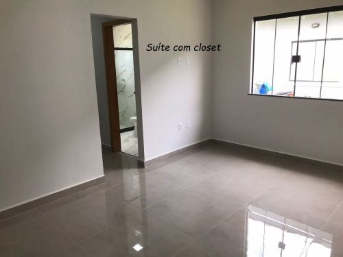 Lindíssima casa em condomínio 737470