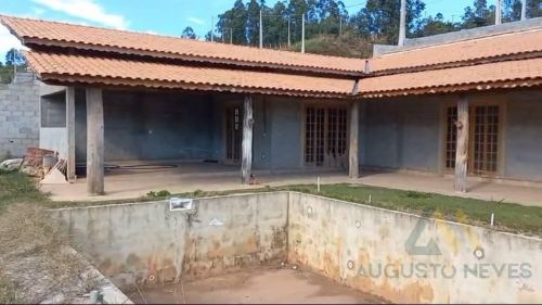 Obra Inacabada em Condomínio Fechado à venda ideal para quem busca  terrenos já com beneficios em Mairinque -sp 724094