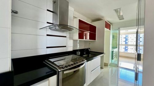 Oferta Apartamento 3 suítes 123 m² Semi mobiliado 2 vagas de garagem escaninho Alto Padrão 732507