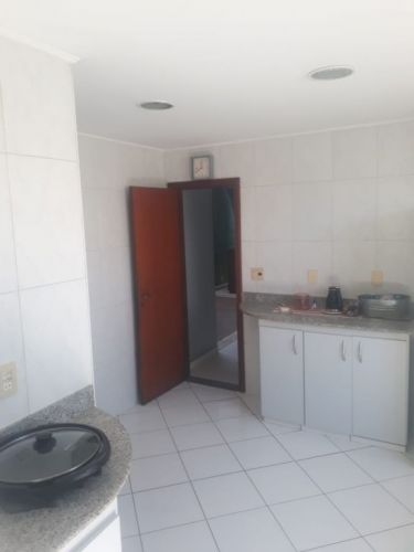 Oportunidade Comercial  Casa Tríplex  3 Quartos 231 m 2   715891