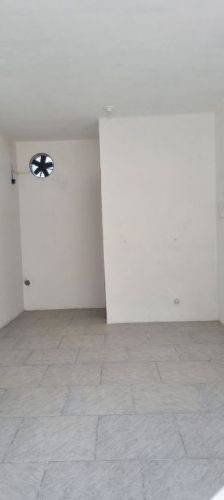 Sala Comercial No Bairro Agronômica De 18 M²  730663