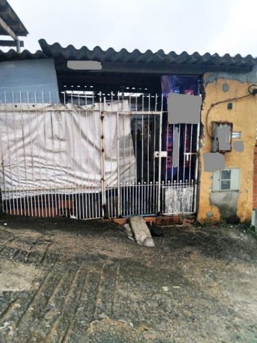  Vende Casa Com 4 Cômodos  - Jd.santo André - Sto André - Sp  723307