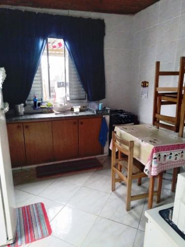  Vende Casa Com 4 Cômodos  - Jd.santo André - Sto André - Sp  723311