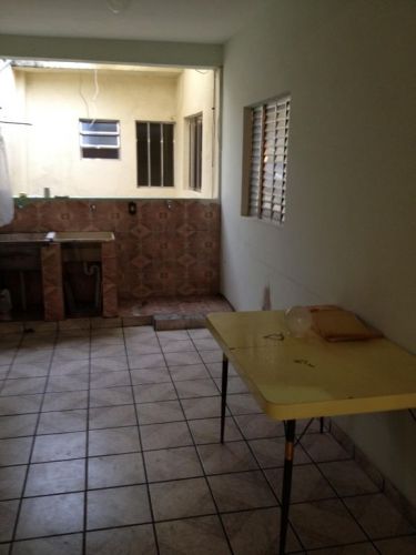 Vendo 3 casas  conjunto habitacional Cae Carvalho com documentação de quitação da Cdhu Terreno com 3 casas. 725962