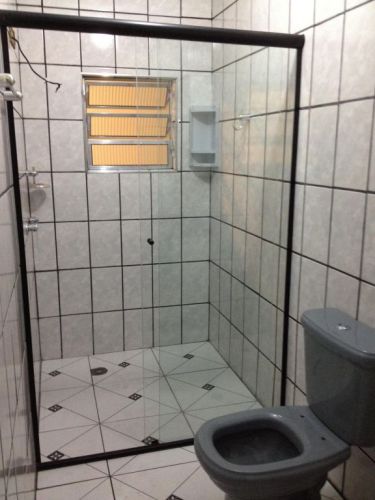 Vendo 3 casas  conjunto habitacional Cae Carvalho com documentação de quitação da Cdhu Terreno com 3 casas. 725963