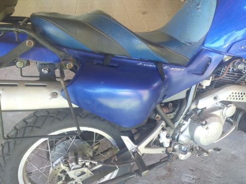 Xt 600 2002 azul  732553